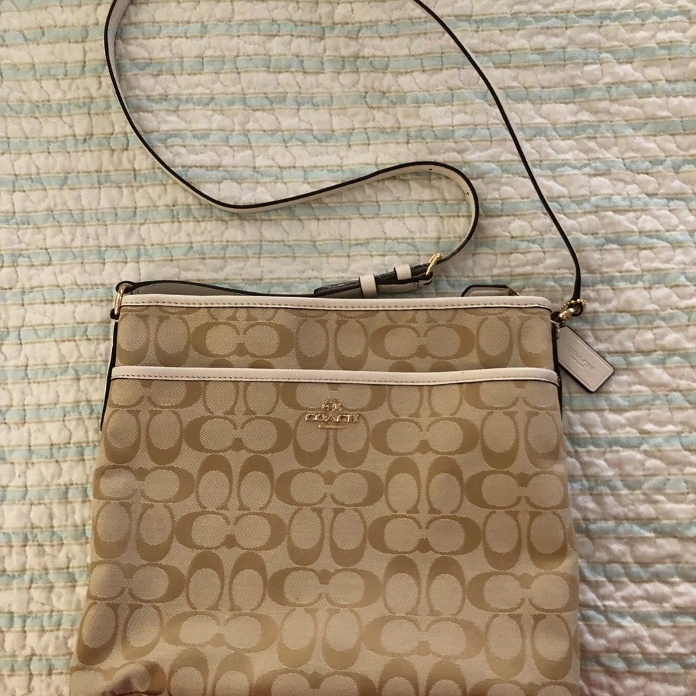 Coach file bag
